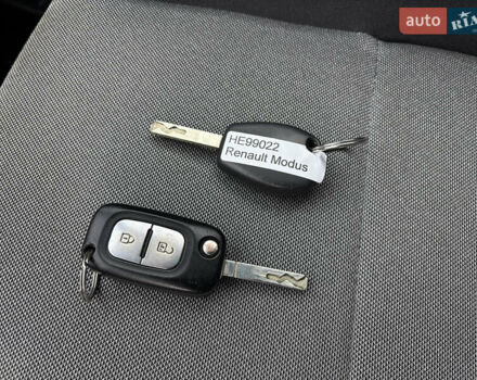 Синій Рено Модус, об'ємом двигуна 1.6 л та пробігом 157 тис. км за 5999 $, фото 31 на Automoto.ua