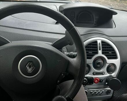 Синий Рено Модус, объемом двигателя 1.6 л и пробегом 145 тыс. км за 5700 $, фото 1 на Automoto.ua