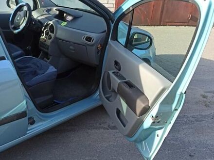 Синий Рено Модус, объемом двигателя 1.15 л и пробегом 262 тыс. км за 4000 $, фото 1 на Automoto.ua