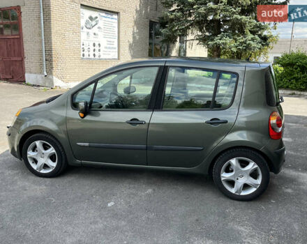 Зеленый Рено Модус, объемом двигателя 1.6 л и пробегом 229 тыс. км за 4400 $, фото 3 на Automoto.ua