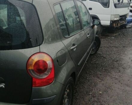 Зеленый Рено Модус, объемом двигателя 1.5 л и пробегом 226 тыс. км за 4500 $, фото 1 на Automoto.ua