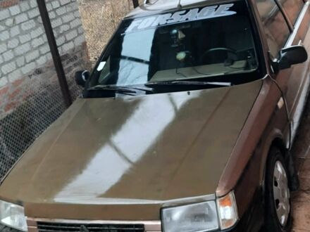 Рено Невада 1989 у Харкові на Automoto.ua Коричневий Рено Невада, об'ємом двигуна 0.16 л та пробігом 250 тис. км за 1220 $, фото 1 на Automoto.ua