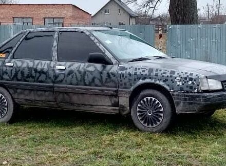 Серый Рено Невада, объемом двигателя 2 л и пробегом 99 тыс. км за 591 $, фото 4 на Automoto.ua