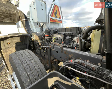 Белый Рено Премиум, объемом двигателя 7 л и пробегом 125 тыс. км за 57700 $, фото 18 на Automoto.ua