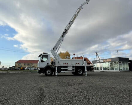 Белый Рено Премиум, объемом двигателя 7 л и пробегом 125 тыс. км за 57700 $, фото 72 на Automoto.ua