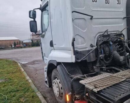 Белый Рено Премиум, объемом двигателя 10.84 л и пробегом 940 тыс. км за 13000 $, фото 6 на Automoto.ua