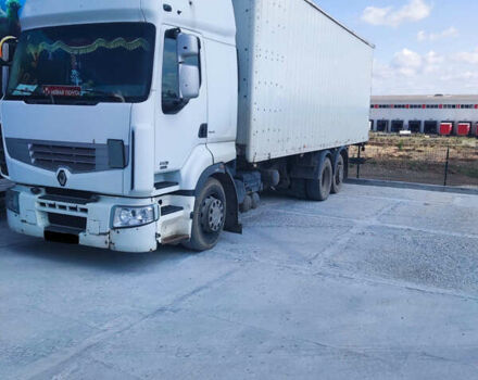 Белый Рено Премиум, объемом двигателя 0 л и пробегом 750 тыс. км за 6300 $, фото 4 на Automoto.ua