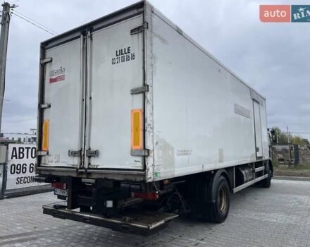 Белый Рено Премиум, объемом двигателя 9.8 л и пробегом 242 тыс. км за 10100 $, фото 2 на Automoto.ua