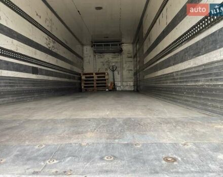 Белый Рено Премиум, объемом двигателя 9.8 л и пробегом 242 тыс. км за 10100 $, фото 11 на Automoto.ua