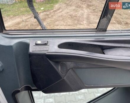 Белый Рено Премиум, объемом двигателя 9.8 л и пробегом 242 тыс. км за 10100 $, фото 25 на Automoto.ua