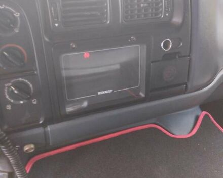 Белый Рено Премиум, объемом двигателя 12 л и пробегом 699 тыс. км за 15500 $, фото 7 на Automoto.ua