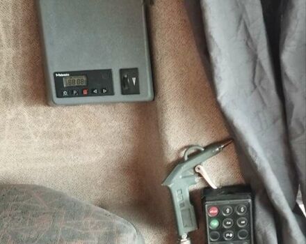 Белый Рено Премиум, объемом двигателя 11.1 л и пробегом 550 тыс. км за 19800 $, фото 12 на Automoto.ua