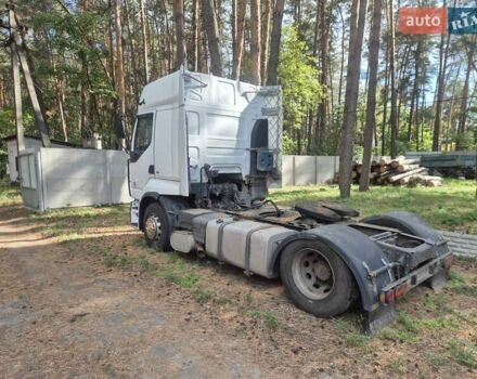 Белый Рено Премиум, объемом двигателя 11.12 л и пробегом 875 тыс. км за 4000 $, фото 2 на Automoto.ua