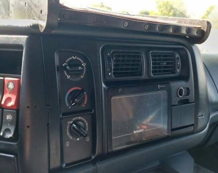 Белый Рено Премиум, объемом двигателя 11 л и пробегом 1 тыс. км за 5800 $, фото 15 на Automoto.ua