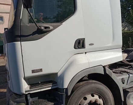 Белый Рено Премиум, объемом двигателя 11.1 л и пробегом 1 тыс. км за 7000 $, фото 2 на Automoto.ua