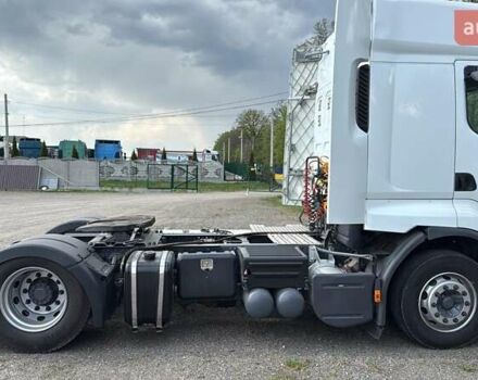 Белый Рено Премиум, объемом двигателя 10.8 л и пробегом 1 тыс. км за 8500 $, фото 1 на Automoto.ua