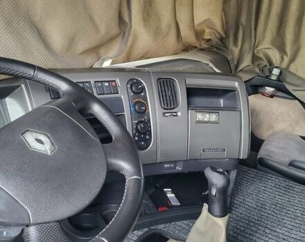 Білий Рено Преміум, об'ємом двигуна 0 л та пробігом 940 тис. км за 8000 $, фото 2 на Automoto.ua