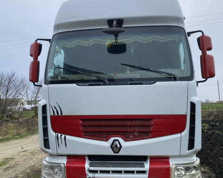 Белый Рено Премиум, объемом двигателя 11.12 л и пробегом 1000 тыс. км за 8300 $, фото 1 на Automoto.ua