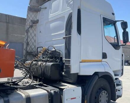 Белый Рено Премиум, объемом двигателя 10.84 л и пробегом 1 тыс. км за 7499 $, фото 6 на Automoto.ua