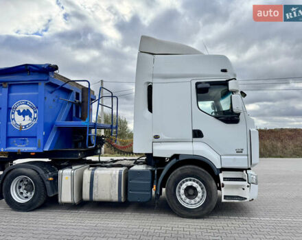 Белый Рено Премиум, объемом двигателя 10.84 л и пробегом 1 тыс. км за 9000 $, фото 3 на Automoto.ua