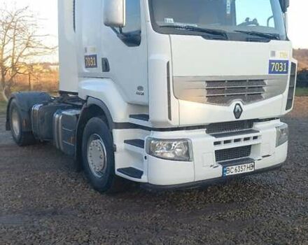 Белый Рено Премиум, объемом двигателя 10.8 л и пробегом 870 тыс. км за 12500 $, фото 2 на Automoto.ua