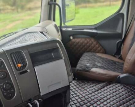 Белый Рено Премиум, объемом двигателя 10.84 л и пробегом 950 тыс. км за 7200 $, фото 4 на Automoto.ua