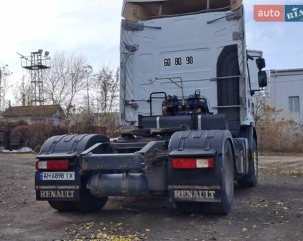 Белый Рено Премиум, объемом двигателя 10.8 л и пробегом 937 тыс. км за 11000 $, фото 2 на Automoto.ua