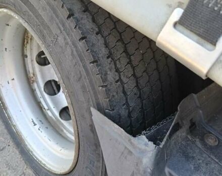 Белый Рено Премиум, объемом двигателя 10.84 л и пробегом 1 тыс. км за 12000 $, фото 2 на Automoto.ua