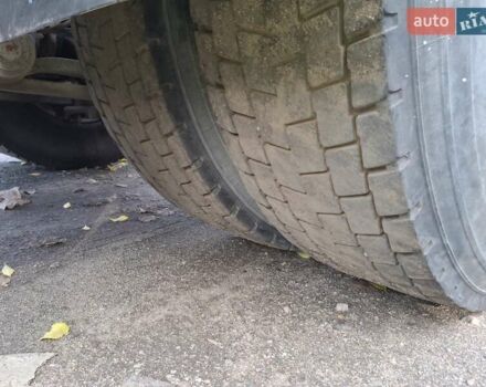 Белый Рено Премиум, объемом двигателя 10.8 л и пробегом 937 тыс. км за 11000 $, фото 4 на Automoto.ua