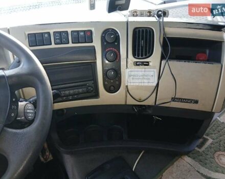 Рено Премиум 2012 в Ровно на Automoto.ua Белый Рено Премиум, объемом двигателя 10.8 л и пробегом 939 тыс. км за 11000 $, фото 7 на Automoto.ua