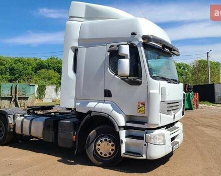 Белый Рено Премиум, объемом двигателя 10.84 л и пробегом 868 тыс. км за 15000 $, фото 4 на Automoto.ua