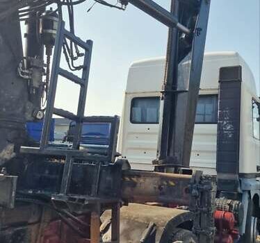 Белый Рено Премиум, объемом двигателя 2.4 л и пробегом 400 тыс. км за 12500 $, фото 2 на Automoto.ua