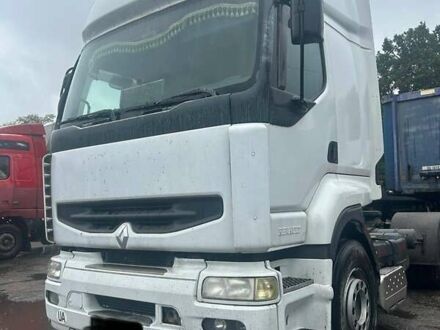 Белый Рено Премиум, объемом двигателя 11.12 л и пробегом 5 тыс. км за 4850 $, фото 1 на Automoto.ua