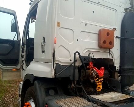 Белый Рено Премиум, объемом двигателя 11.6 л и пробегом 0 тыс. км за 3600 $, фото 1 на Automoto.ua