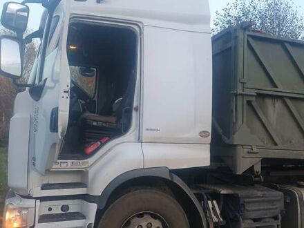 Белый Рено Премиум, объемом двигателя 0 л и пробегом 10 тыс. км за 19000 $, фото 1 на Automoto.ua