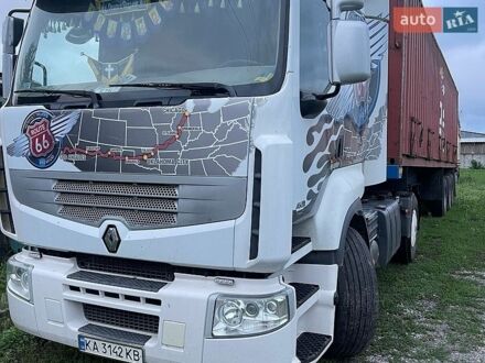 Белый Рено Премиум, объемом двигателя 0 л и пробегом 1 тыс. км за 14200 $, фото 1 на Automoto.ua