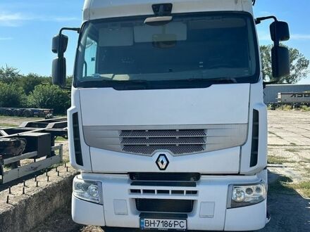 Білий Рено Преміум, об'ємом двигуна 12 л та пробігом 900 тис. км за 13500 $, фото 1 на Automoto.ua