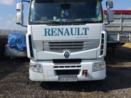 Белый Рено Премиум, объемом двигателя 10.8 л и пробегом 942 тыс. км за 14000 $, фото 1 на Automoto.ua