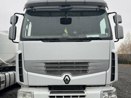 Белый Рено Премиум, объемом двигателя 10.84 л и пробегом 850 тыс. км за 8401 $, фото 1 на Automoto.ua