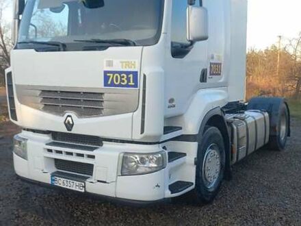 Белый Рено Премиум, объемом двигателя 10.8 л и пробегом 870 тыс. км за 12500 $, фото 1 на Automoto.ua