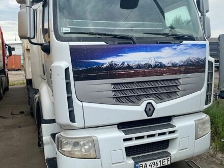 Белый Рено Премиум, объемом двигателя 10.84 л и пробегом 1 тыс. км за 16000 $, фото 1 на Automoto.ua