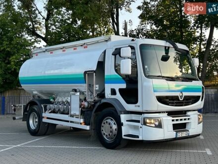Белый Рено Премиум, объемом двигателя 7.2 л и пробегом 300 тыс. км за 59900 $, фото 1 на Automoto.ua