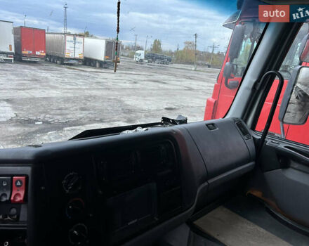 Красный Рено Премиум, объемом двигателя 9.84 л и пробегом 620 тыс. км за 5000 $, фото 13 на Automoto.ua