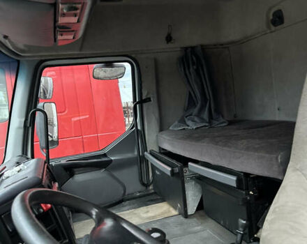 Красный Рено Премиум, объемом двигателя 9.84 л и пробегом 620 тыс. км за 5000 $, фото 11 на Automoto.ua