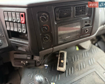 Червоний Рено Преміум, об'ємом двигуна 11.12 л та пробігом 482 тис. км за 25000 $, фото 8 на Automoto.ua