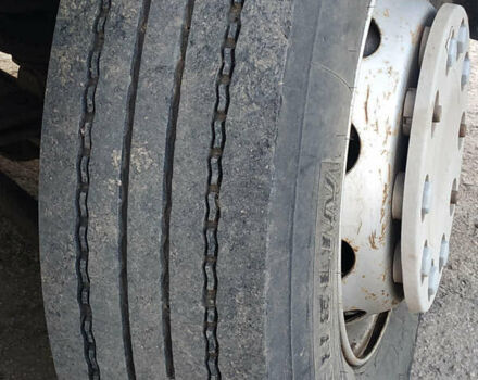 Красный Рено Премиум, объемом двигателя 10.8 л и пробегом 930 тыс. км за 19900 $, фото 8 на Automoto.ua