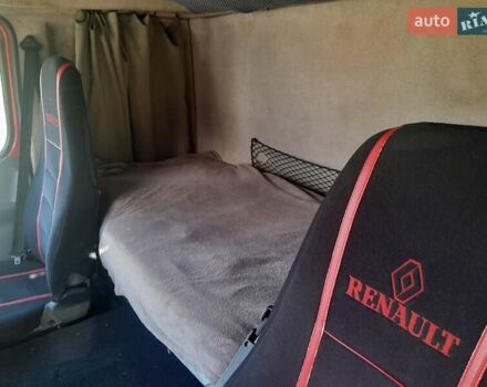 Красный Рено Премиум, объемом двигателя 11 л и пробегом 2 тыс. км за 10500 $, фото 4 на Automoto.ua