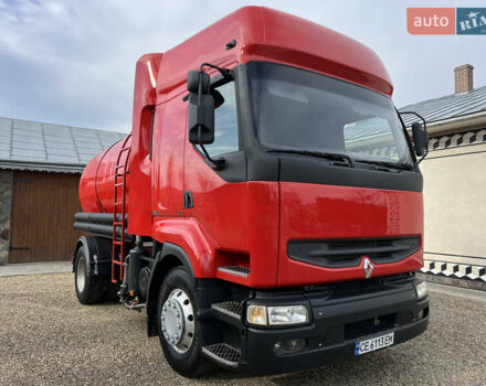 Красный Рено Премиум, объемом двигателя 11.1 л и пробегом 950 тыс. км за 20900 $, фото 6 на Automoto.ua