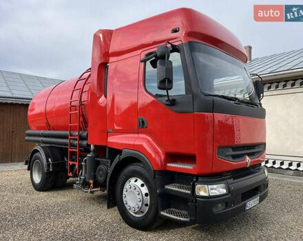 Красный Рено Премиум, объемом двигателя 11.1 л и пробегом 950 тыс. км за 20900 $, фото 7 на Automoto.ua