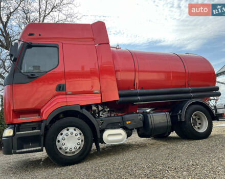 Красный Рено Премиум, объемом двигателя 11.1 л и пробегом 950 тыс. км за 20900 $, фото 24 на Automoto.ua